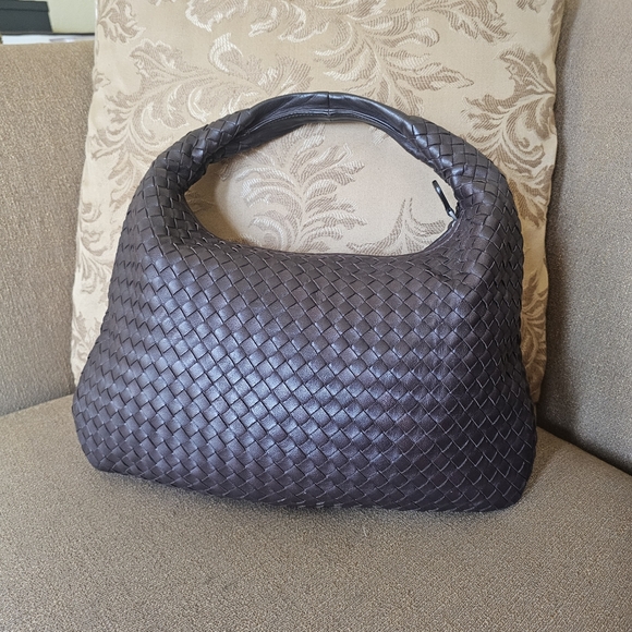 Bottega Veneta Nappa Intrecciato  Veneta Hobo Bag Brown - Picture 2 of 16